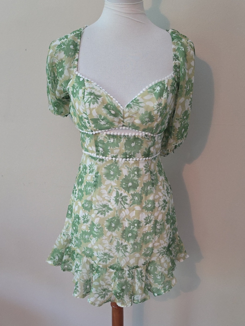 Hello Molly Floral Green Ruffle Mini Dress with Puff Sleeves Brand New